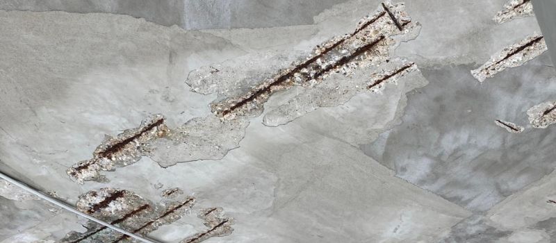 Fissures et épaufrures sur ouvrage béton