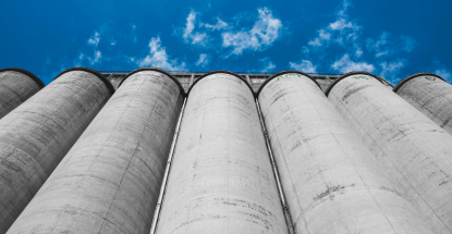 Silo agricole en béton précontraint